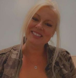 Meet your Posher, Karee